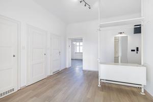 Nabídka přes realitního makléře Brno: Prostorný byt  109 m2 v žádané lokalitě, Brno, Rybníček 7