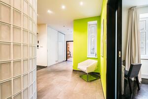 Nabídka přes realitního makléře Brno: Nabízíme k pronájmu moderní velký byt 3KK s vlastní GARÁŽÍ 10