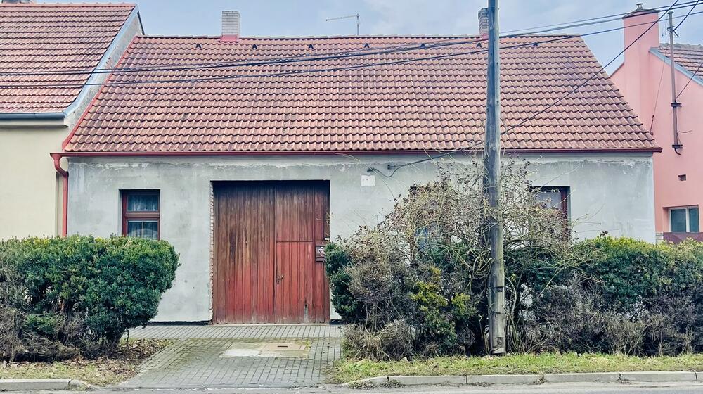 Nabídka přes realitního makléře Brno: Rodinný dům Pohořelice