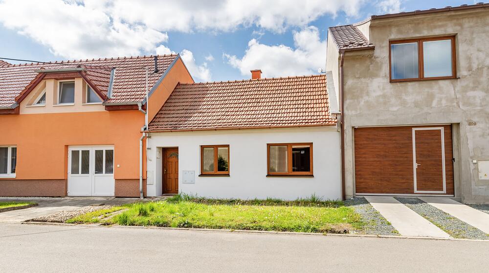 Nabídka přes realitního makléře Brno: Rodinný dům Sokolnice u Brna