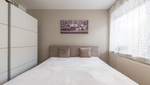 Byt 2KK ve velmi klidné lokalitě s vlastní zahradou - #11