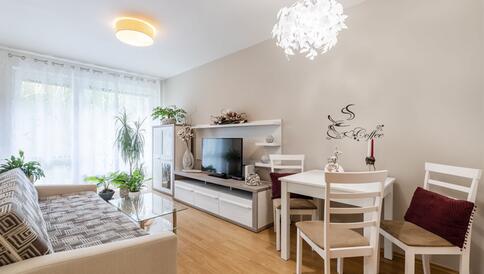 Byt 2KK ve velmi klidné lokalitě s vlastní zahradou - #6