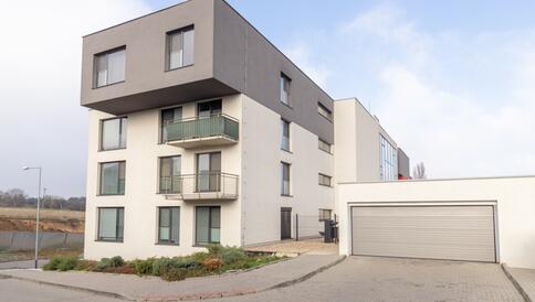 Prodej moderního bytu 3+kk se dvěma balkony a garážovým stáním – Rajhrad, Brno-venkov - #15