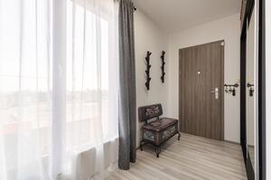 Nabídka přes realitního makléře Brno: Prodej moderního bytu 3+kk se dvěma balkony a garážovým stáním – Rajhrad, Brno-venkov 8