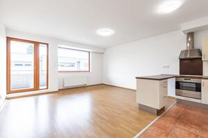 Nabídka přes realitního makléře Brno: Pronájem bytu 2+KK s parkovacím stáním Česká u Brna 7