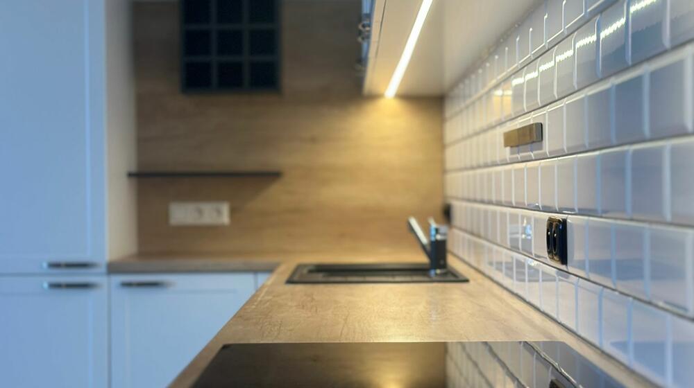 Nabídka přes realitního makléře Brno: Nadstandardně vybavený byt 3+kk  ve Velkých Pavlovicích