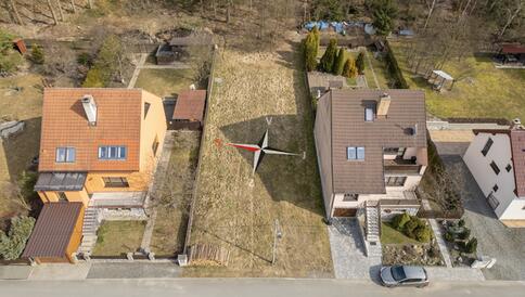 Prodej pozemku o výměře 499m2 v Ostrově u Macochy - #1