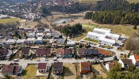 Prodej pozemku o výměře 499m2 v Ostrově u Macochy - #7