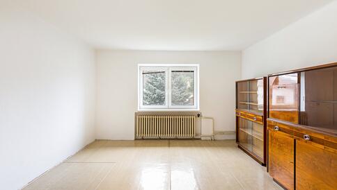 Prostorný rodinný dům o rozloze 120 m2 z časů poctivé výstavby - #12
