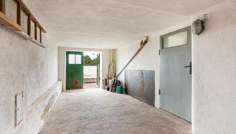 Prostorný rodinný dům o rozloze 120 m2 z časů poctivé výstavby - #16