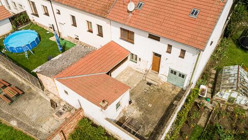 Prostorný rodinný dům o rozloze 120 m2 z časů poctivé výstavby - #2