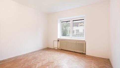 Prostorný rodinný dům o rozloze 120 m2 z časů poctivé výstavby - #5