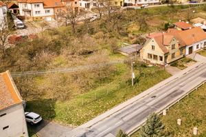 Nabídka přes realitního makléře Brno: Rodinný dům a ovocný sad/stavební pozemek 17
