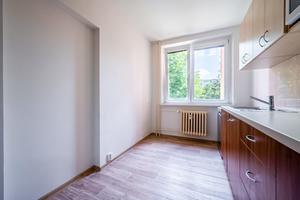 Nabídka přes realitního makléře Brno: Prostorný byt 3+1 Brno, Starý Lískovec 10