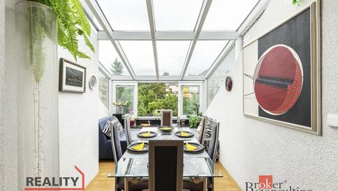 Rodinná vila se 3 byty - Brno - #16